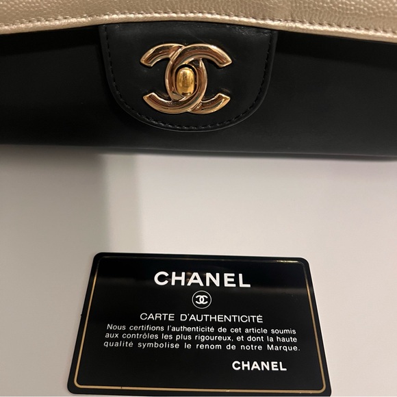 Chanel Black and Gold Women's Bag - Picture 5 of 14
